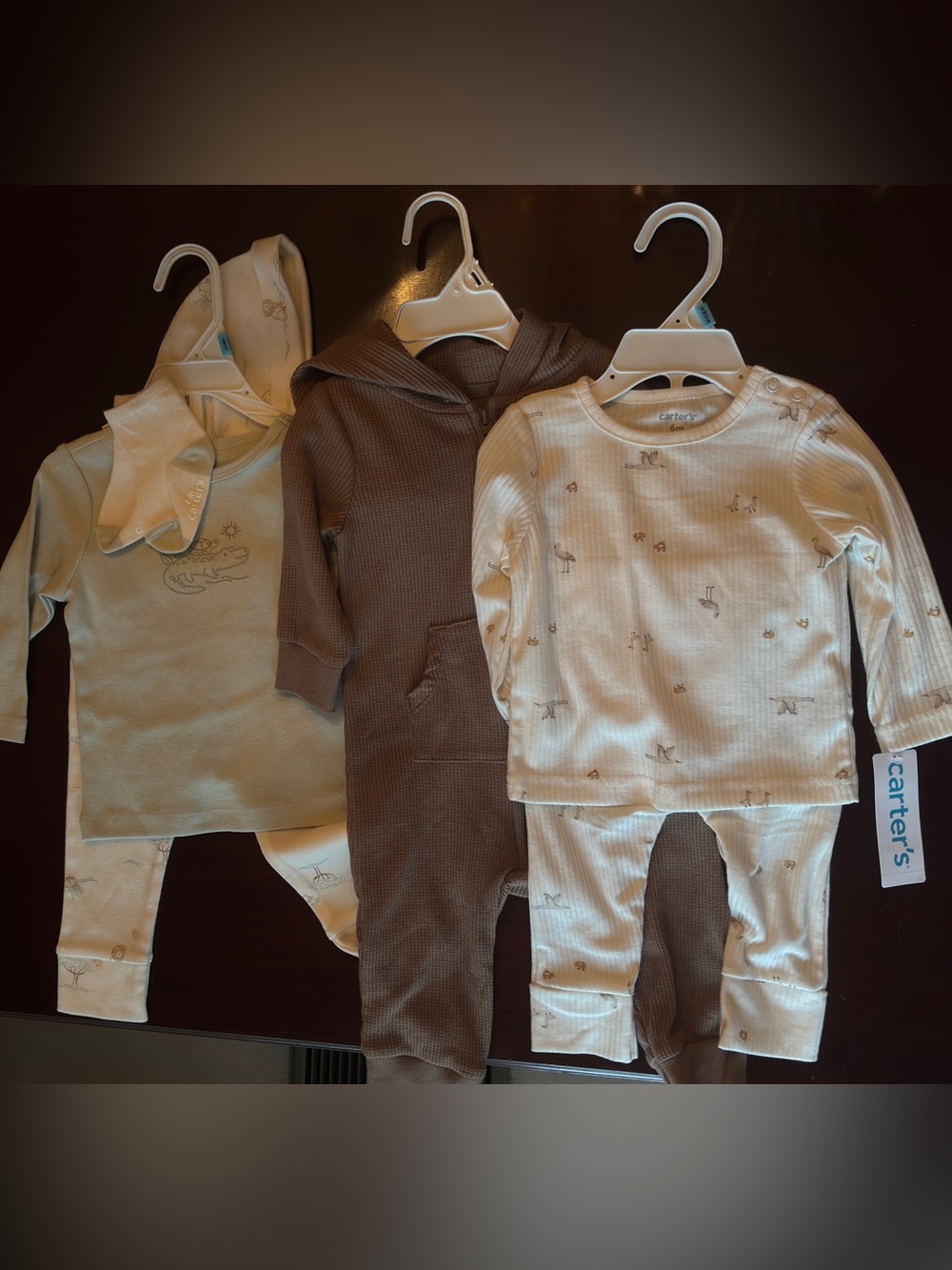 Carter’s 6 month neutral color unisex outfit bundle